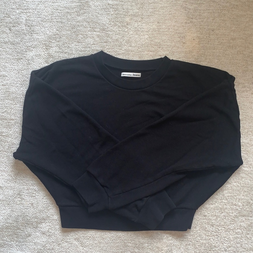 Reformation Black Crew Neck Cropped Sweatshirt